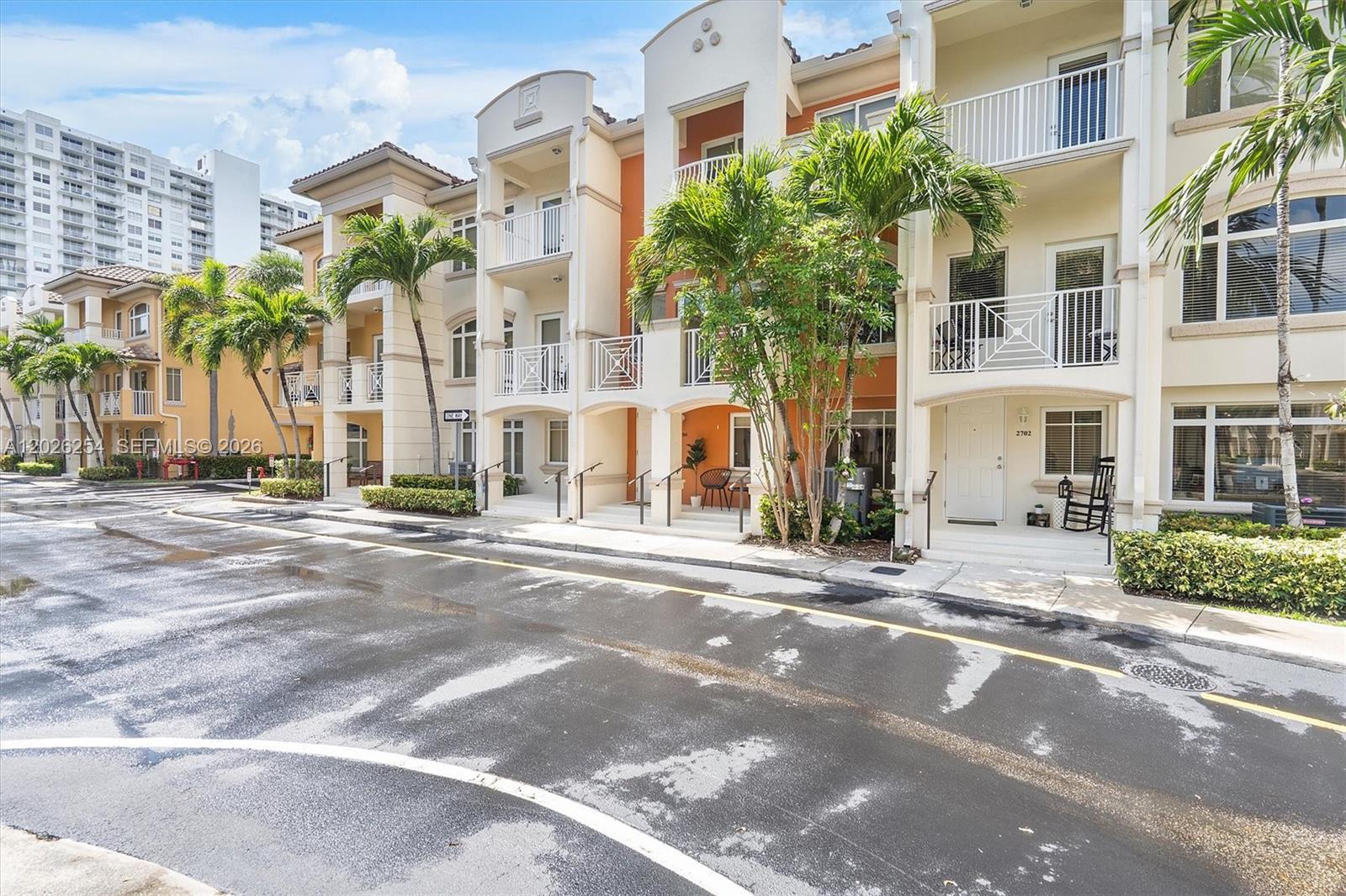 MERCO AT AVENTURA - Residential
