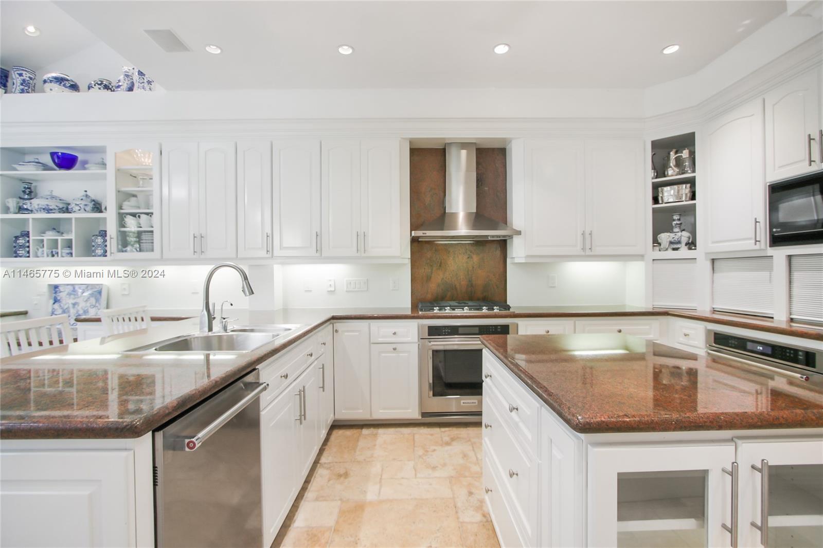 L HERMITAGE - Residential