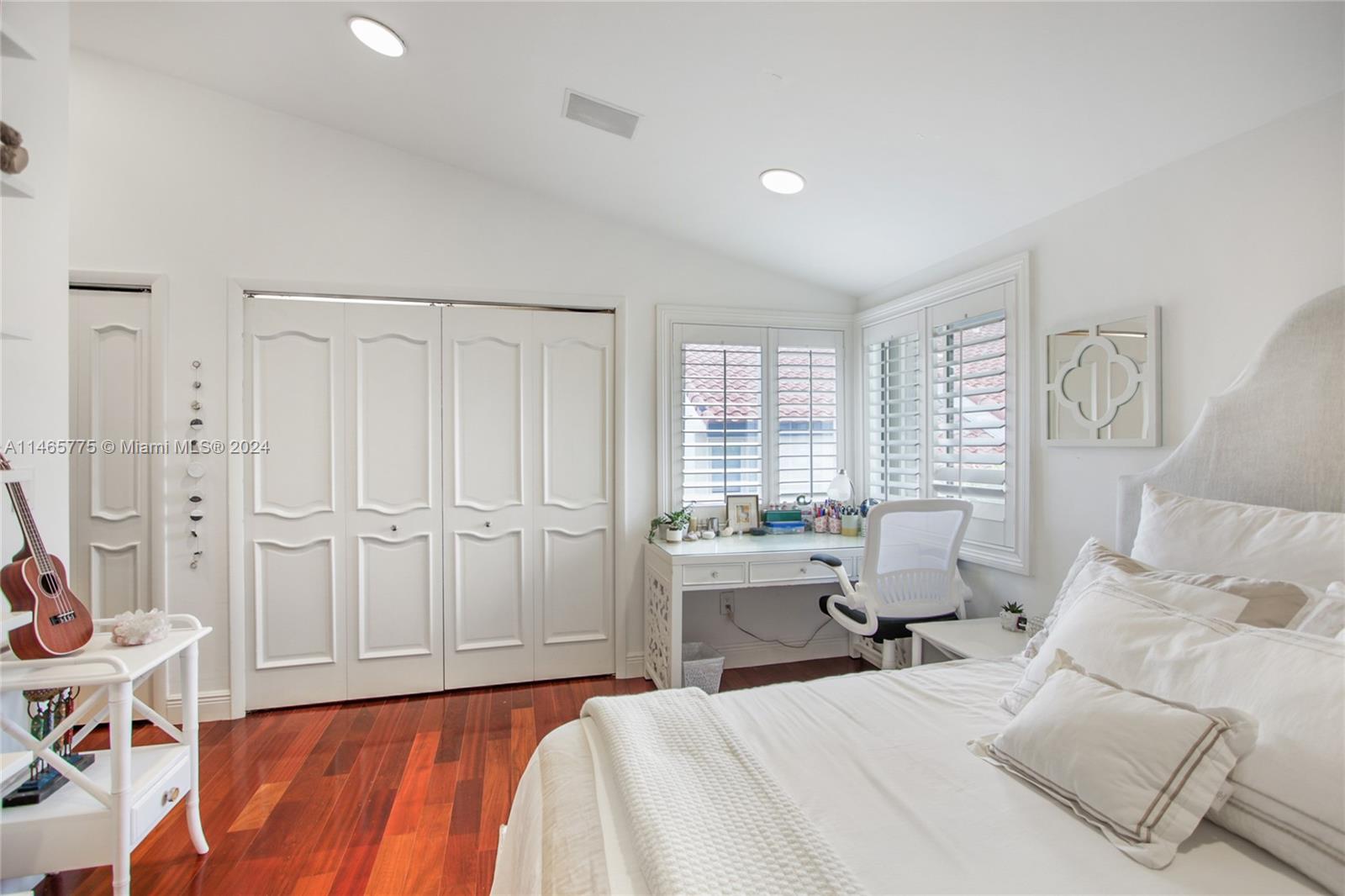 L HERMITAGE - Residential