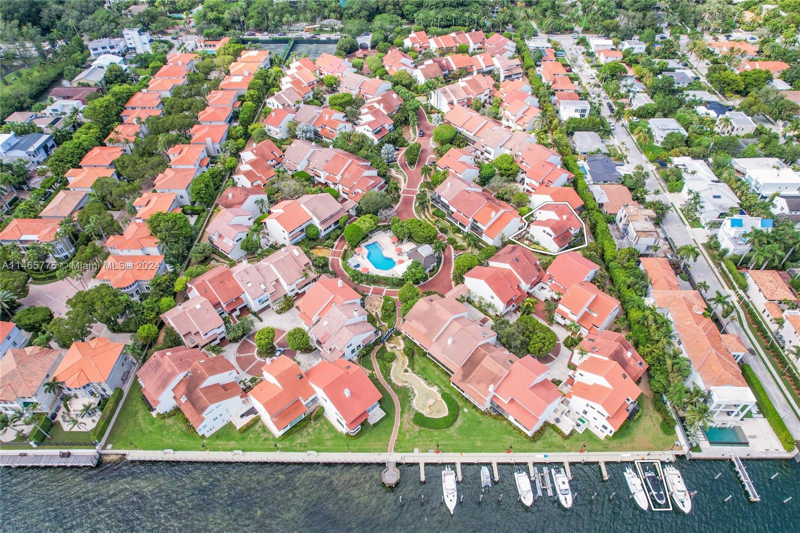 L HERMITAGE - Residential