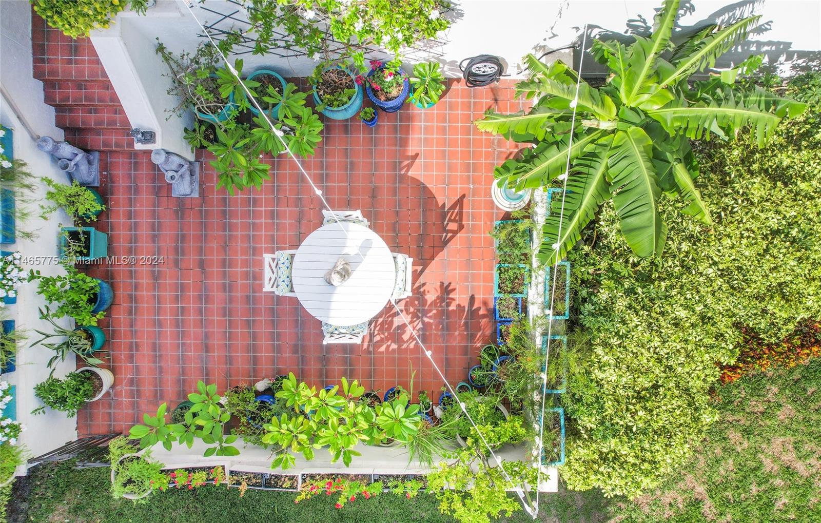 L HERMITAGE - Residential