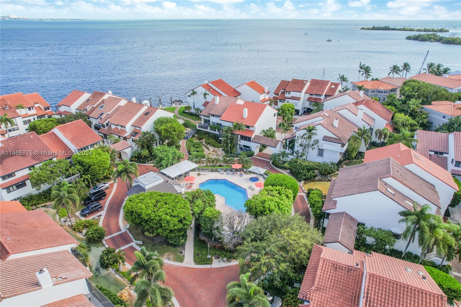 L HERMITAGE - Residential