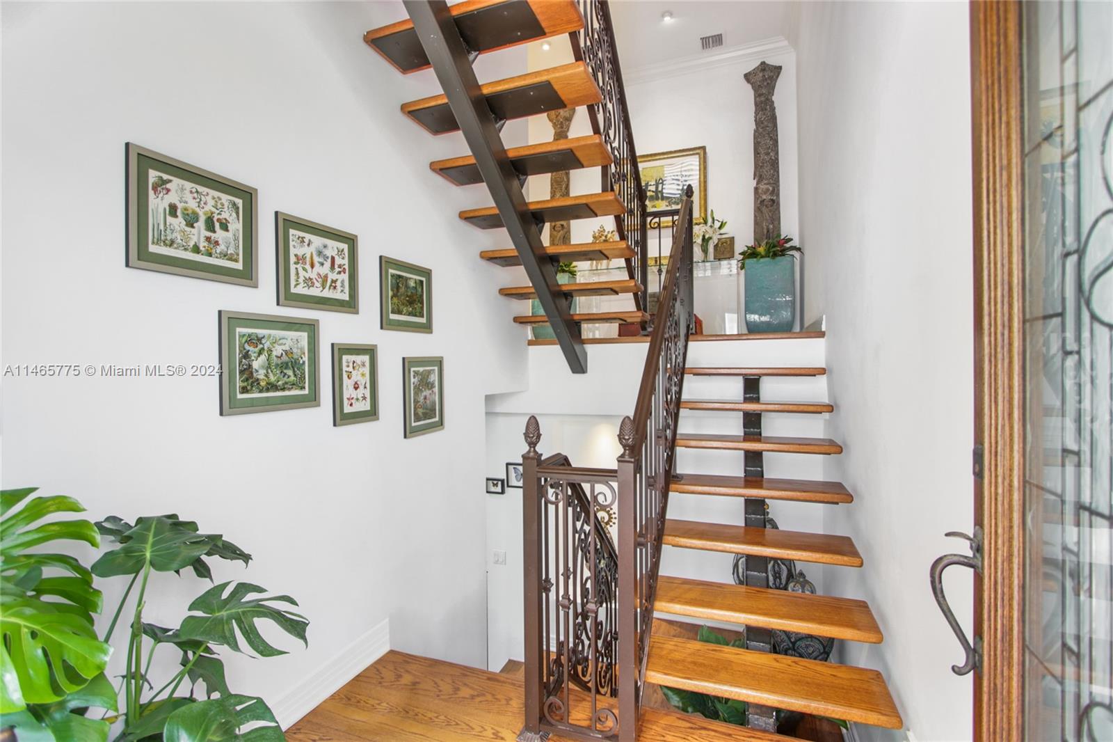 L HERMITAGE - Residential