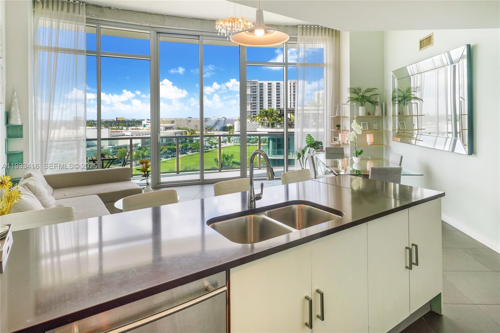 FOUR MIDTOWN MIAMI CONDO - Residential