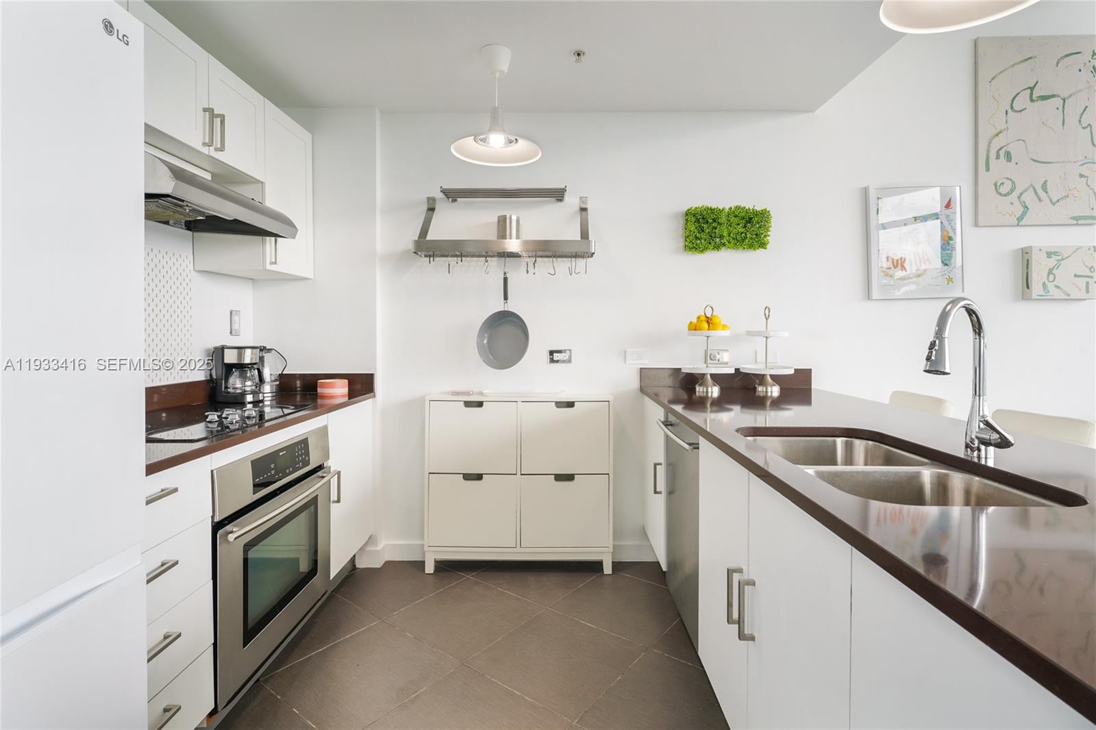 FOUR MIDTOWN MIAMI CONDO - Residential