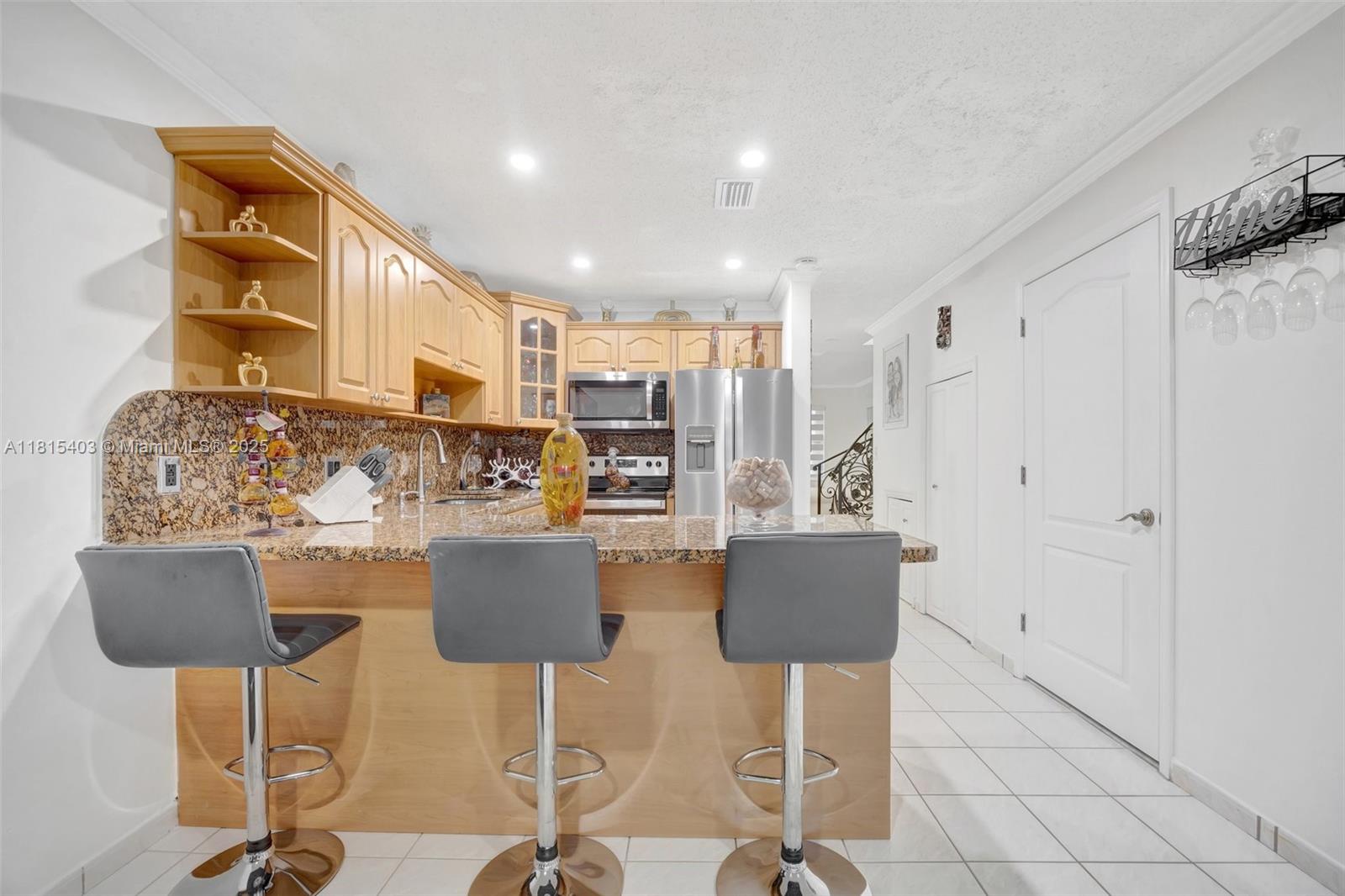 KENDALE LAKES NORTH SEC 9 - Residential