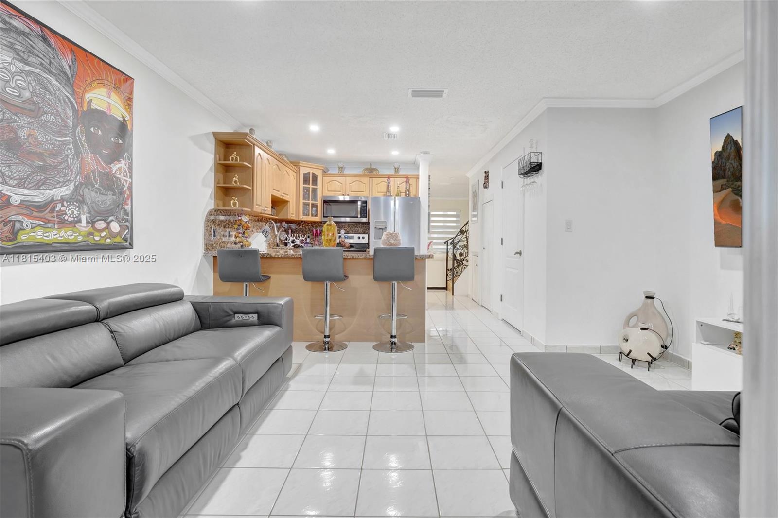 KENDALE LAKES NORTH SEC 9 - Residential