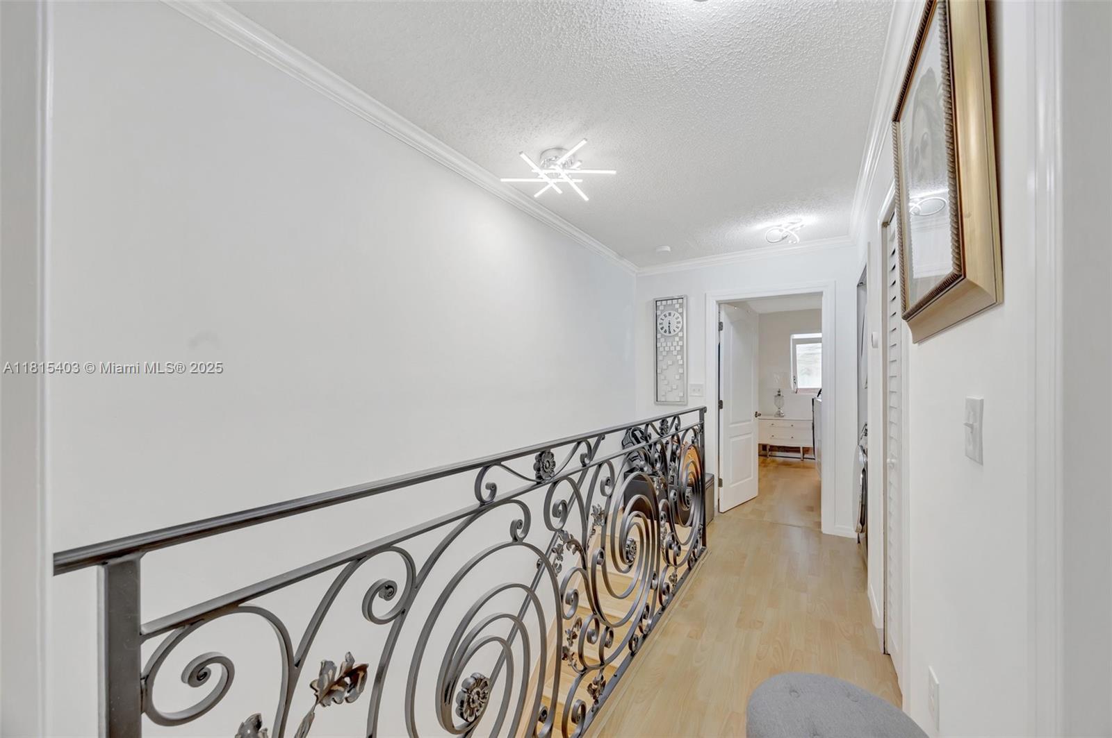 KENDALE LAKES NORTH SEC 9 - Residential