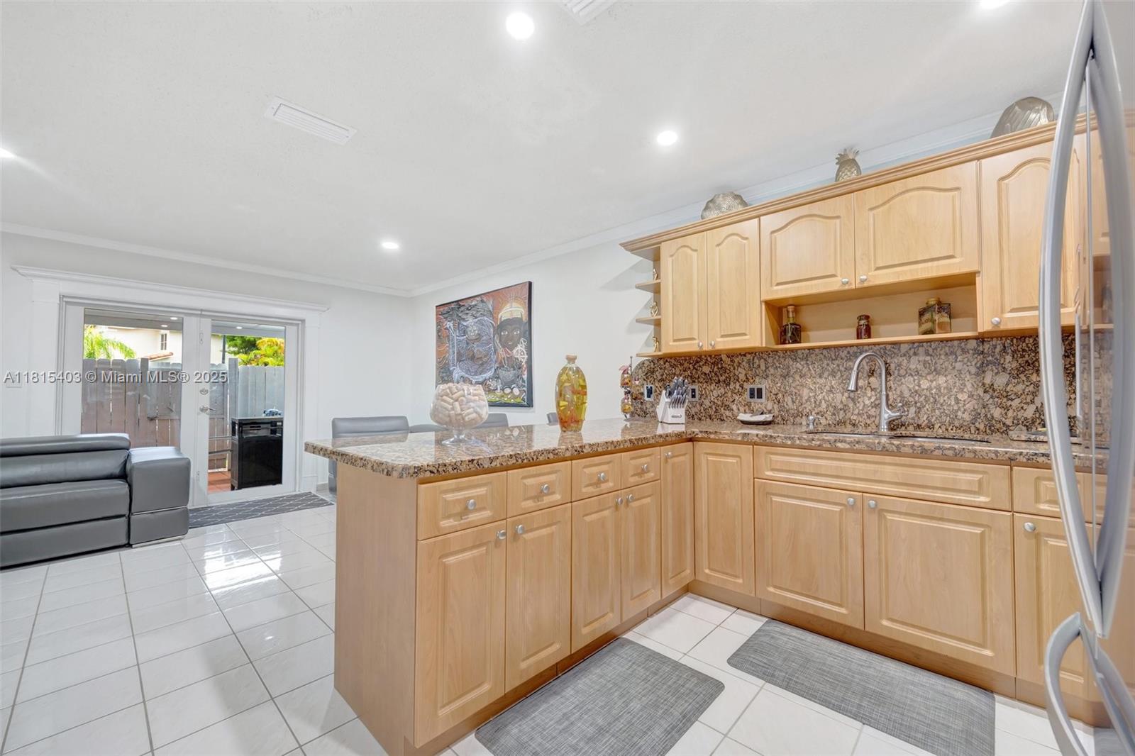 KENDALE LAKES NORTH SEC 9 - Residential