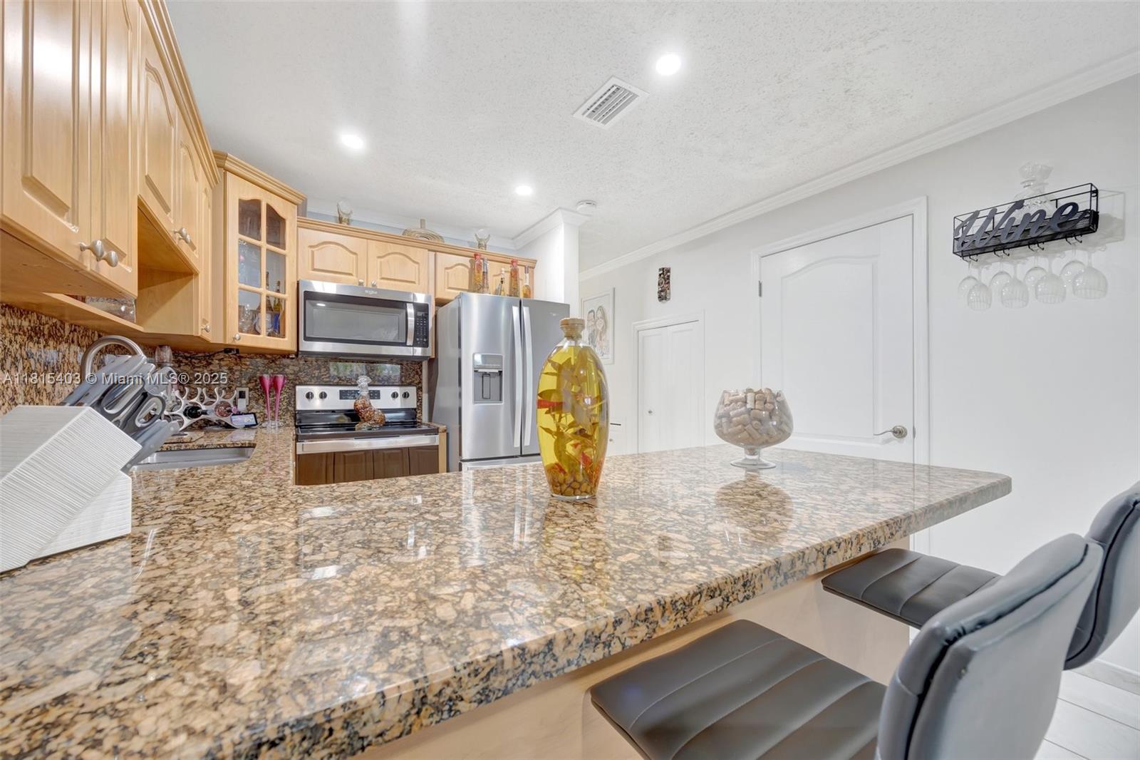 KENDALE LAKES NORTH SEC 9 - Residential