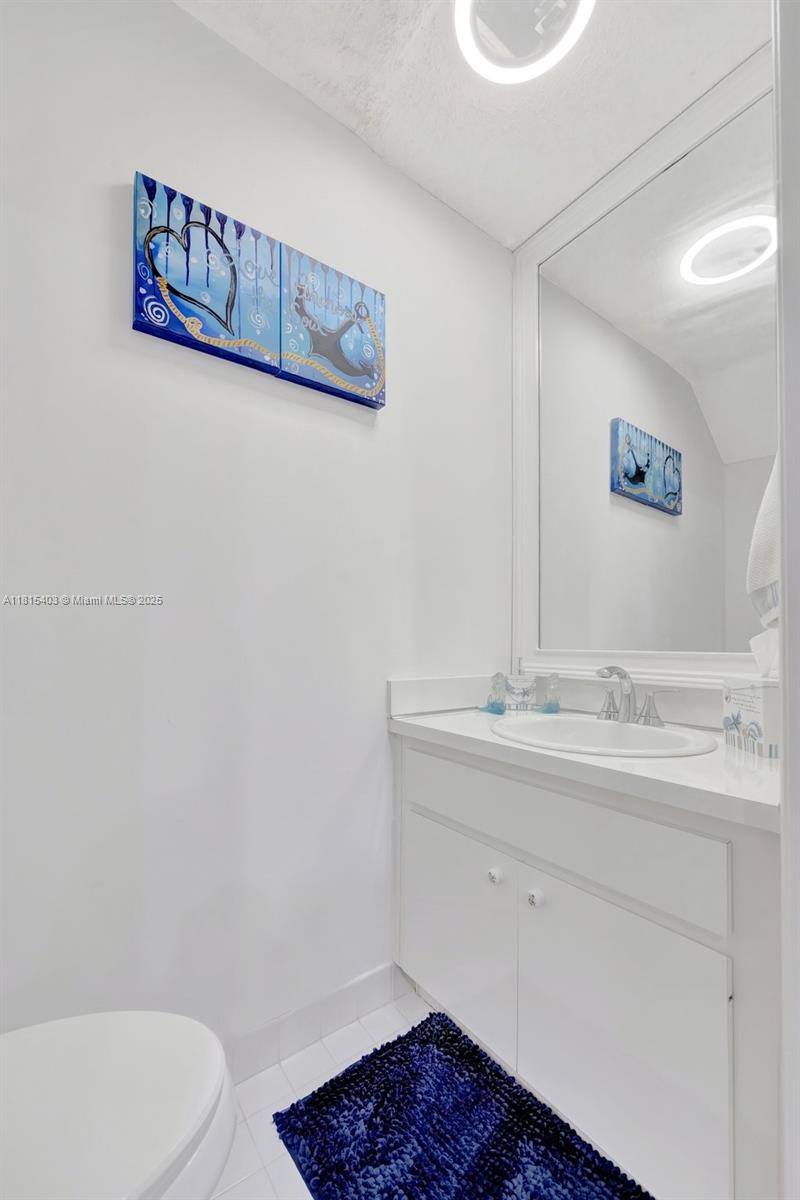 KENDALE LAKES NORTH SEC 9 - Residential