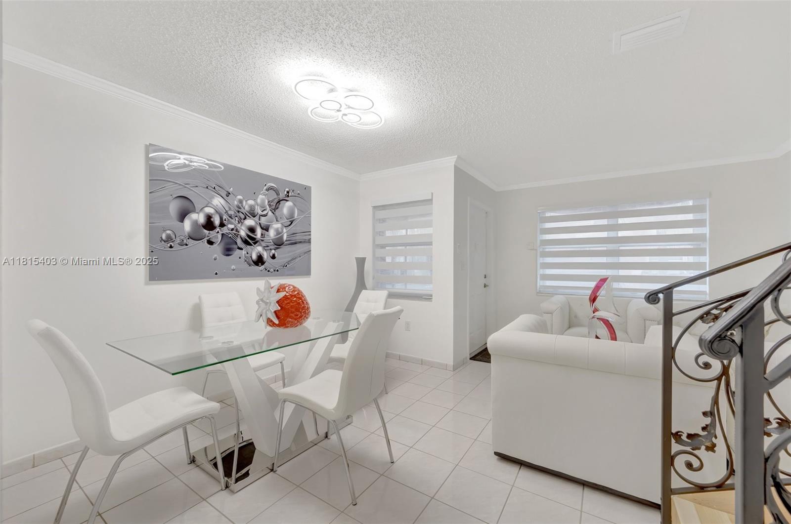 KENDALE LAKES NORTH SEC 9 - Residential