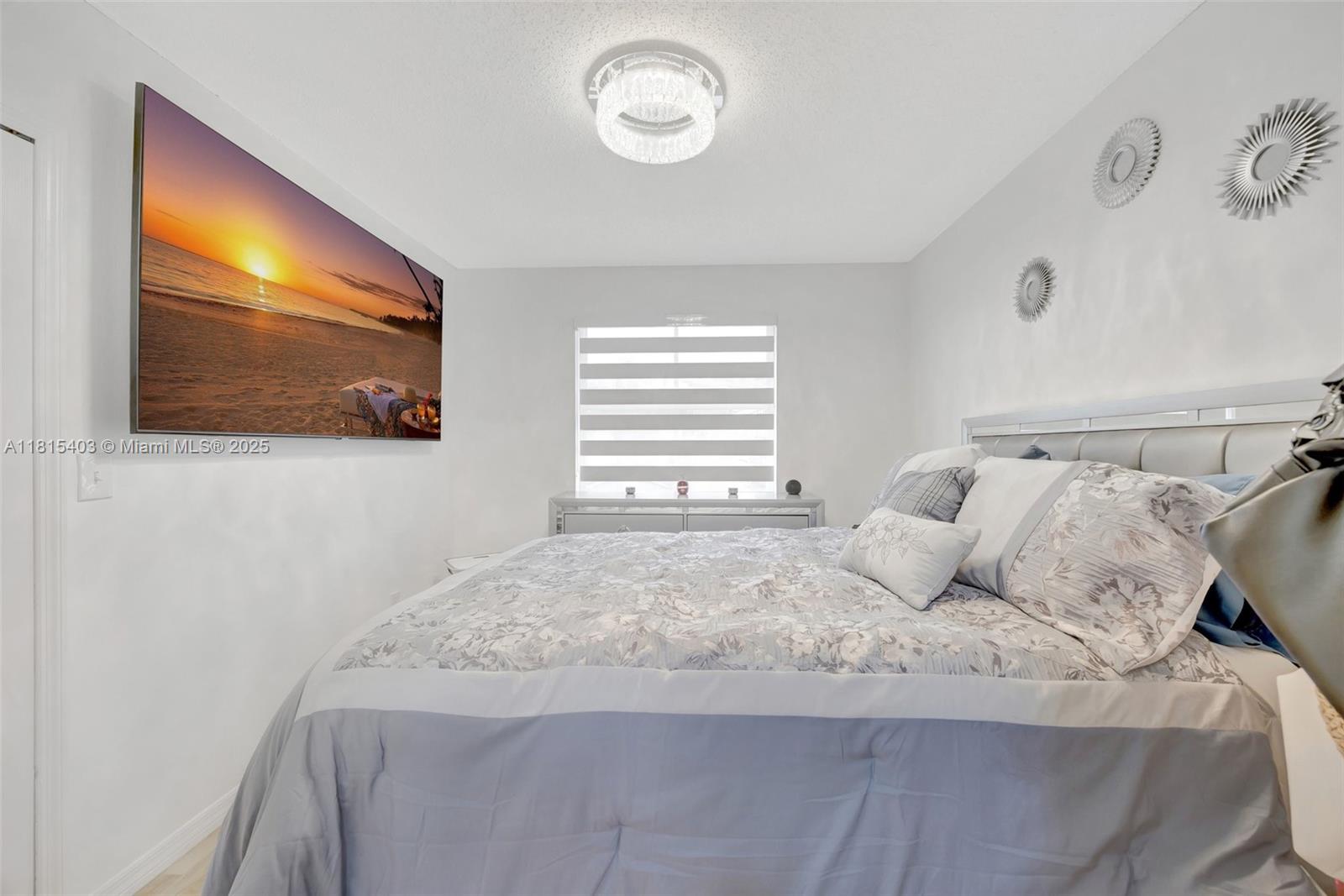 KENDALE LAKES NORTH SEC 9 - Residential