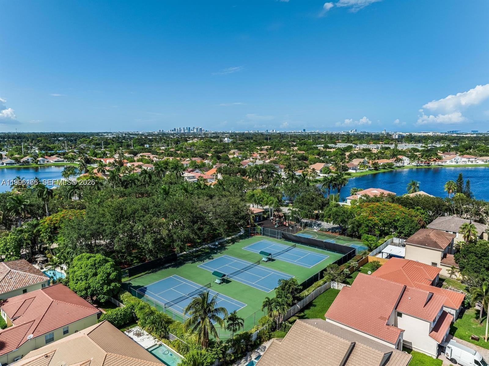 BANYAN OAKRIDGE PLAT - Residential Lease