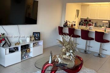 LAKEVIEW GARDENS AT MIAMI - Residential