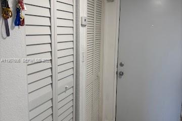 LAKEVIEW GARDENS AT MIAMI - Residential