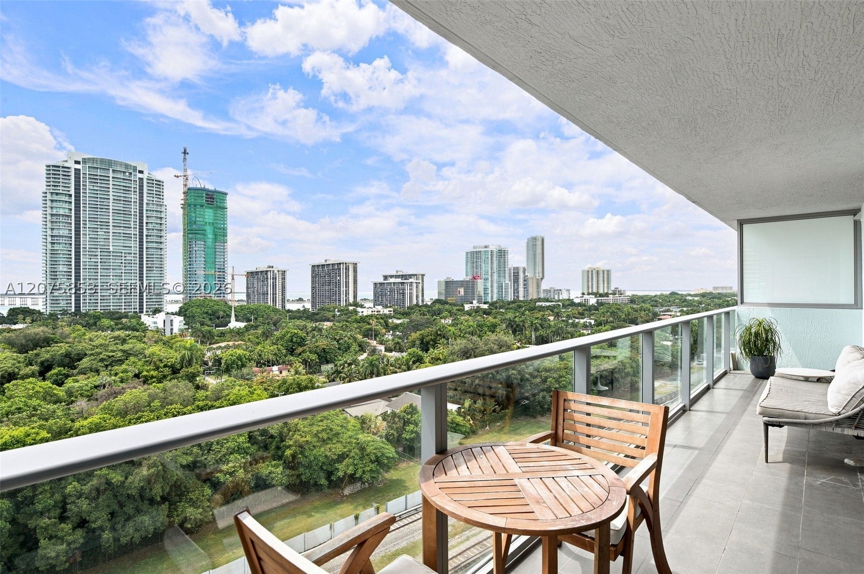 1600 SW 1st Ave 1103, Miami FL 33129