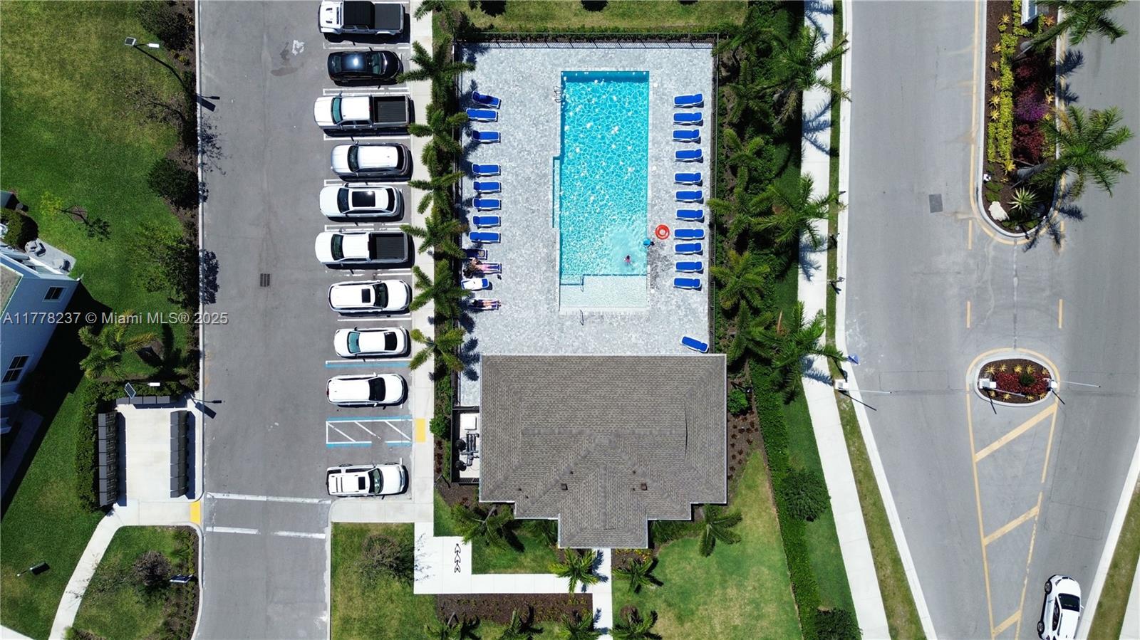 VERANDA PLAT NO. 9 - Residential