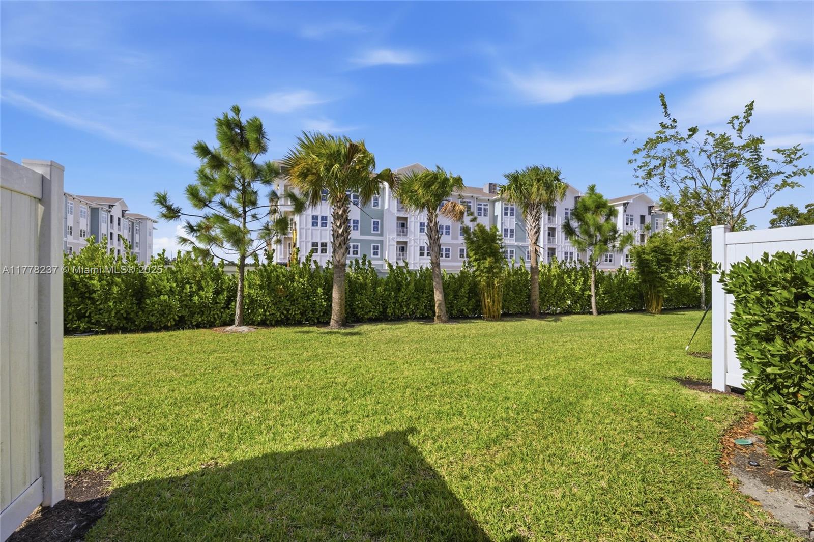 VERANDA PLAT NO. 9 - Residential