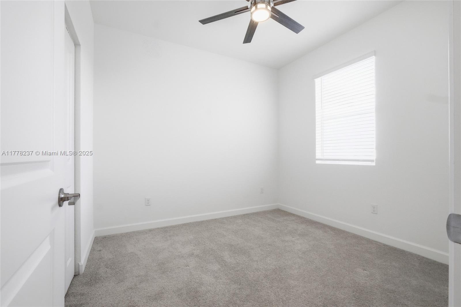 VERANDA PLAT NO. 9 - Residential