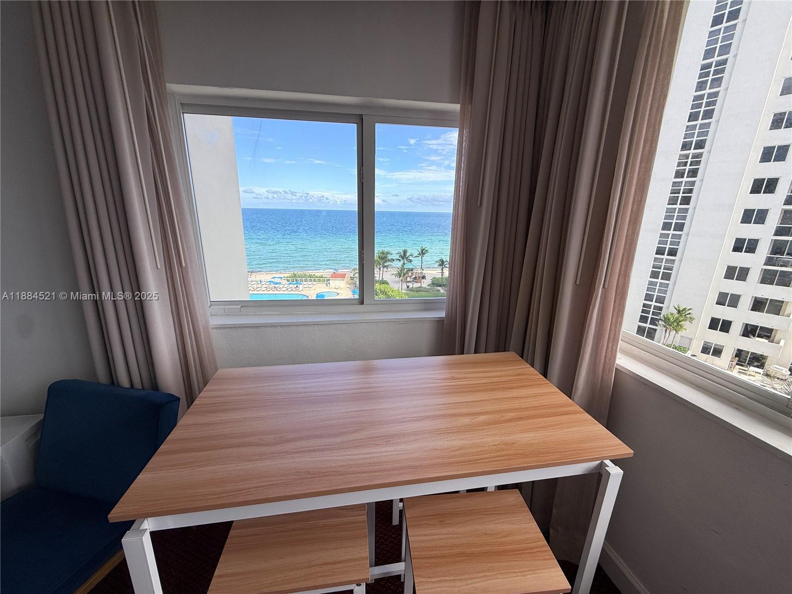 THE AVENTURA BEACH CLUB C - Residential Lease