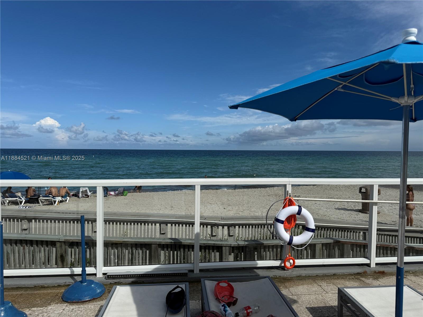 THE AVENTURA BEACH CLUB C - Residential Lease