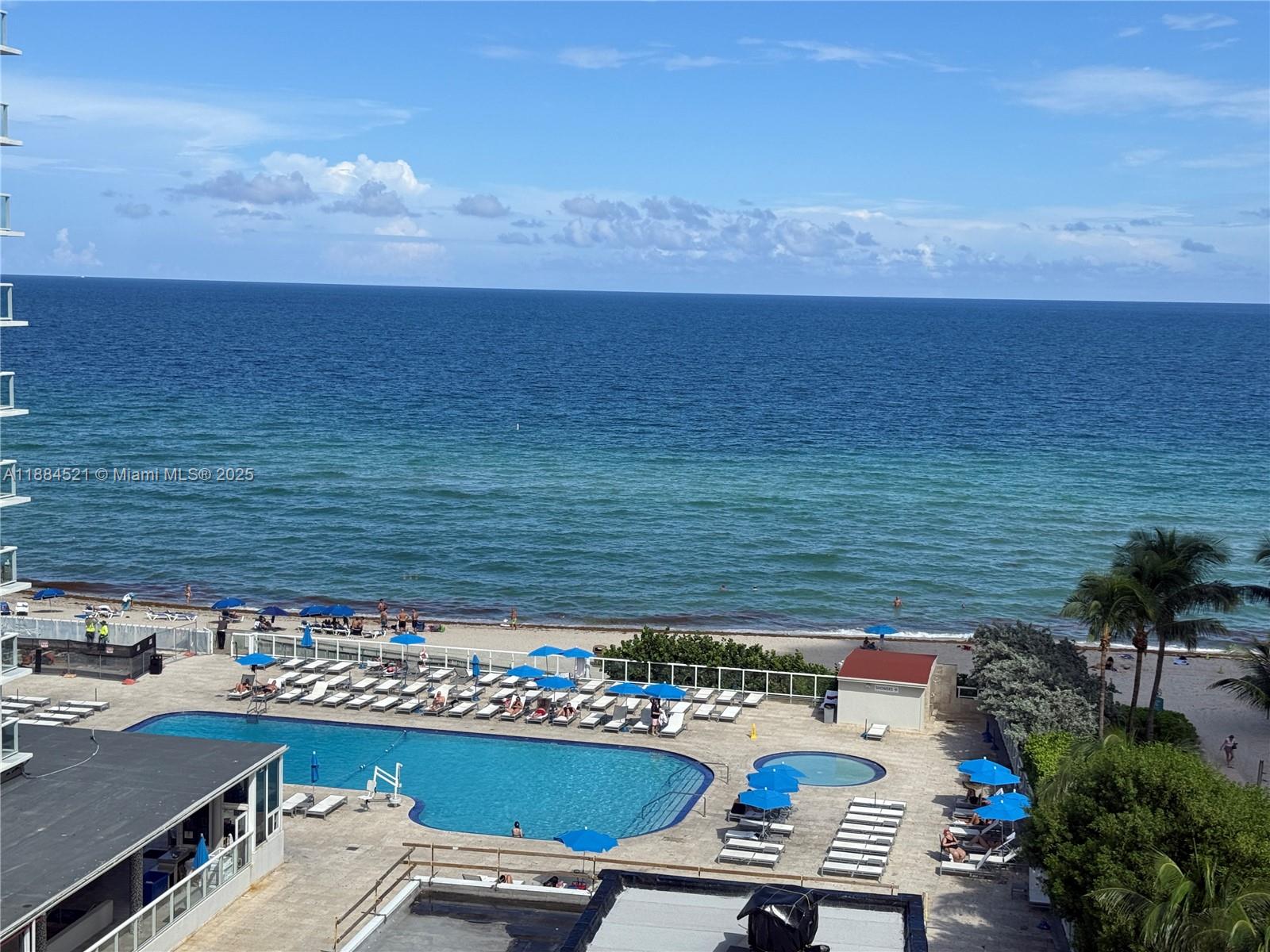 THE AVENTURA BEACH CLUB C - Residential Lease