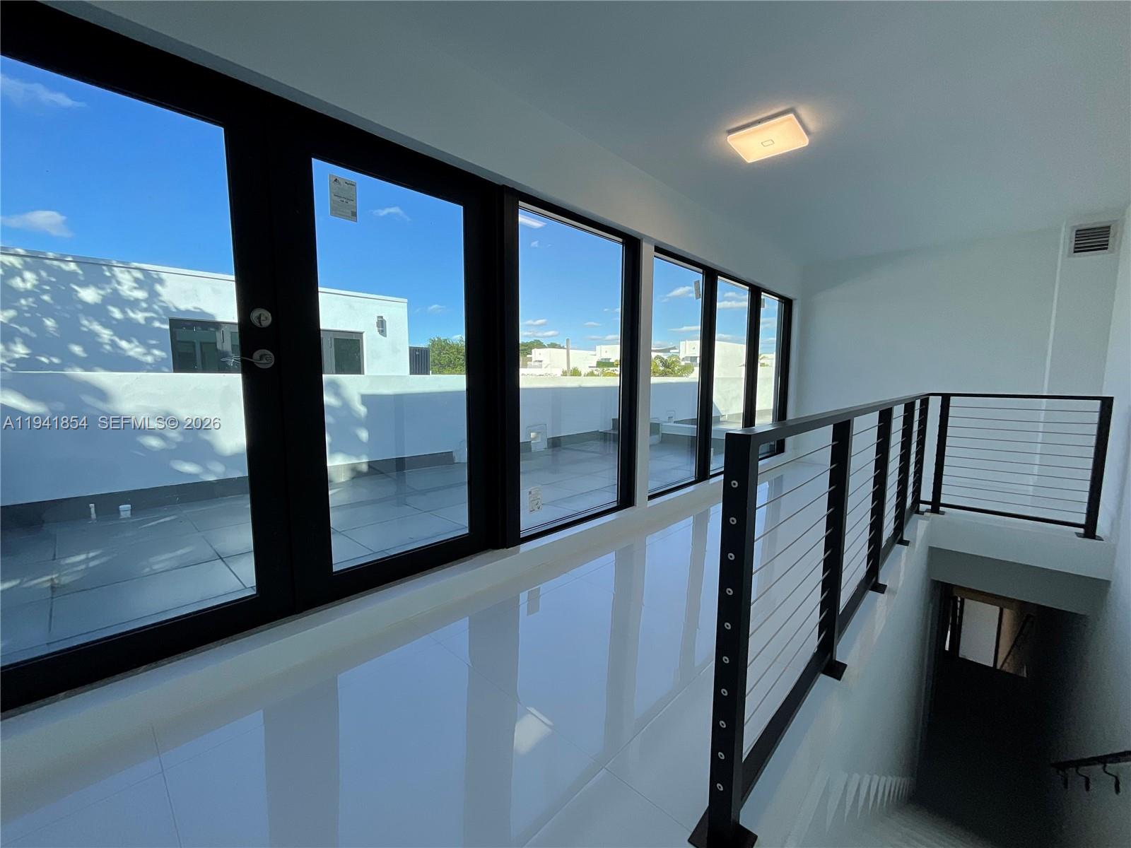 PERRY-FROW - Residential Lease