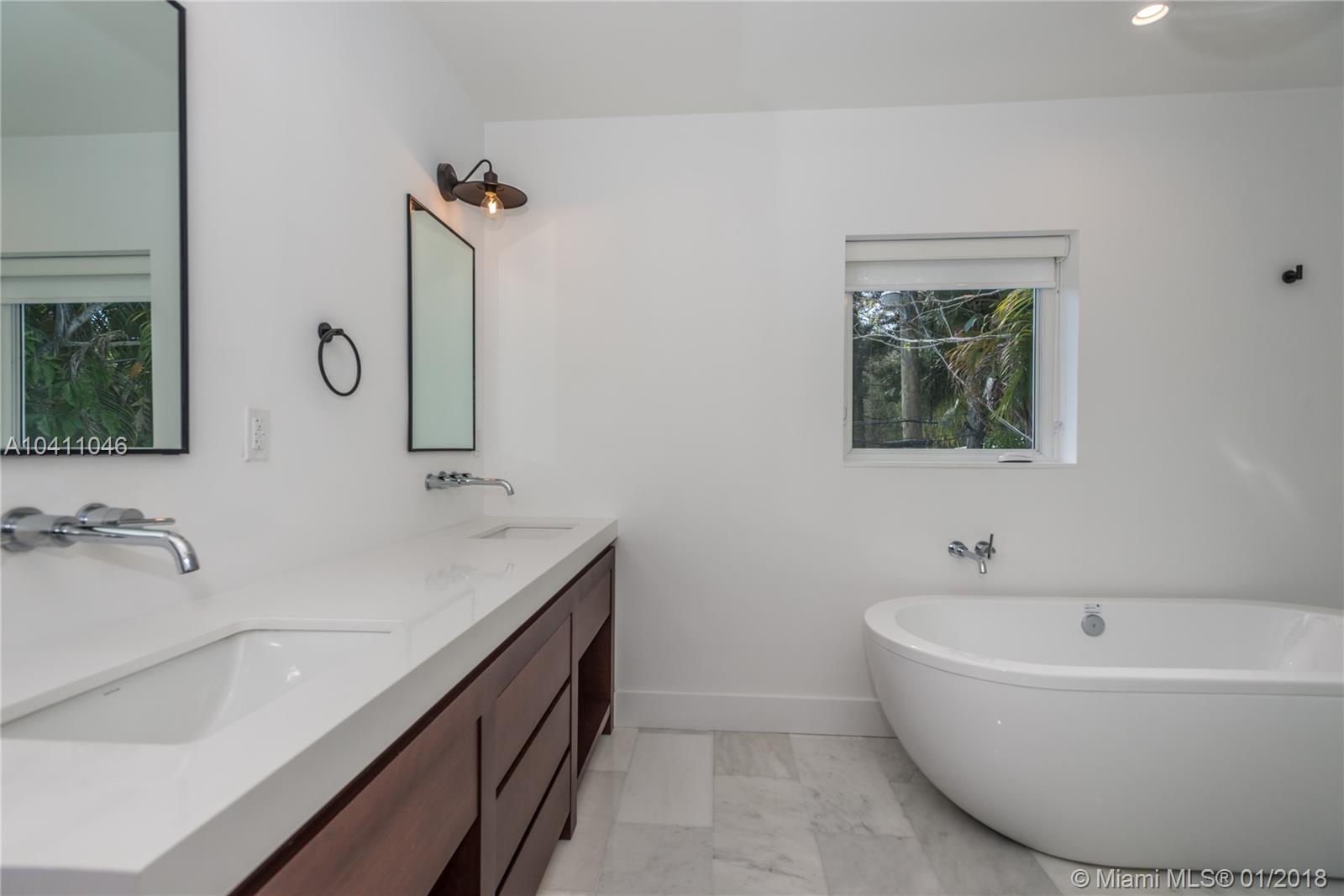 Coral Gables Biscayne Bay - Residential Lease