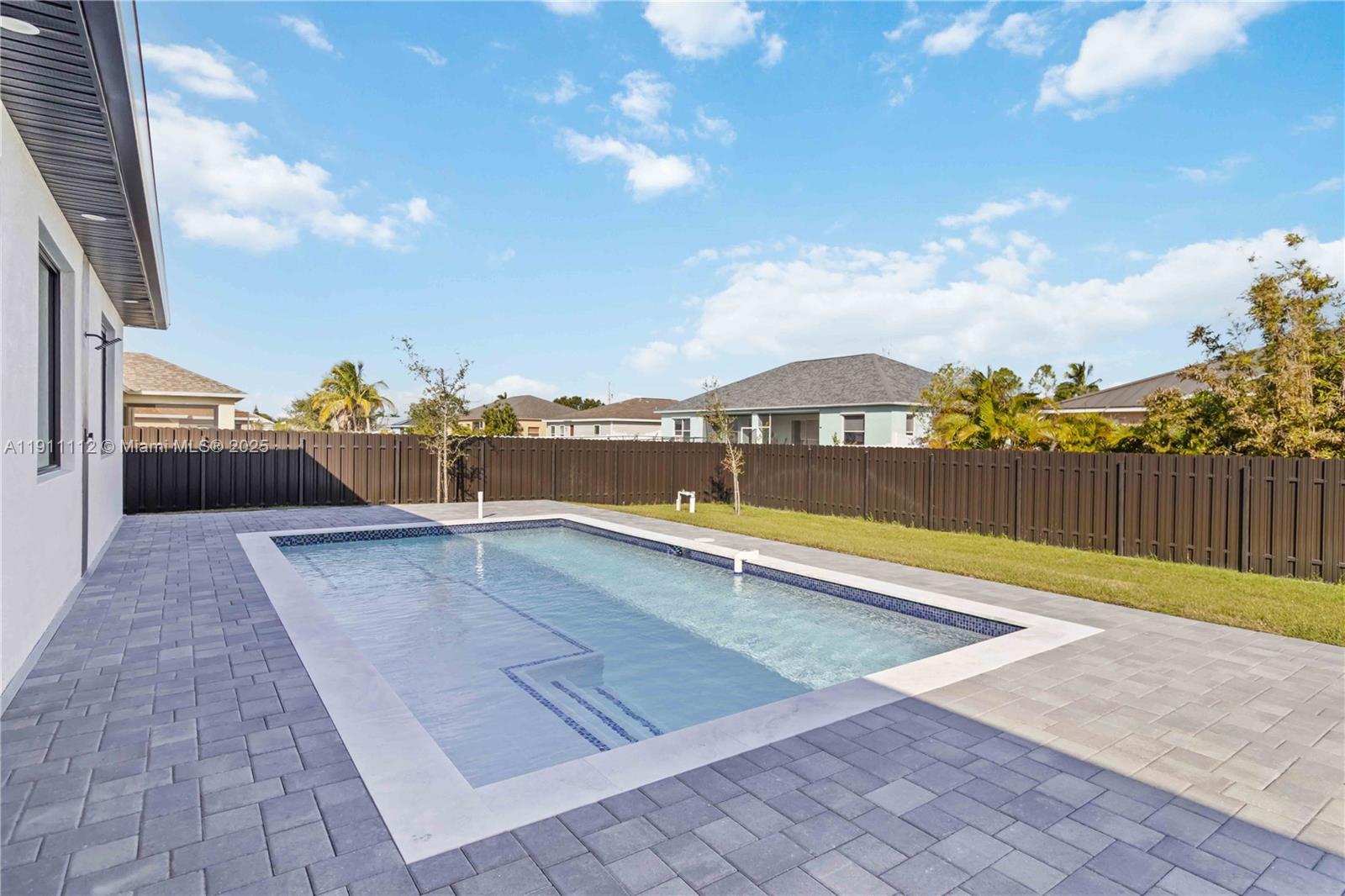 No subdivision - Residential