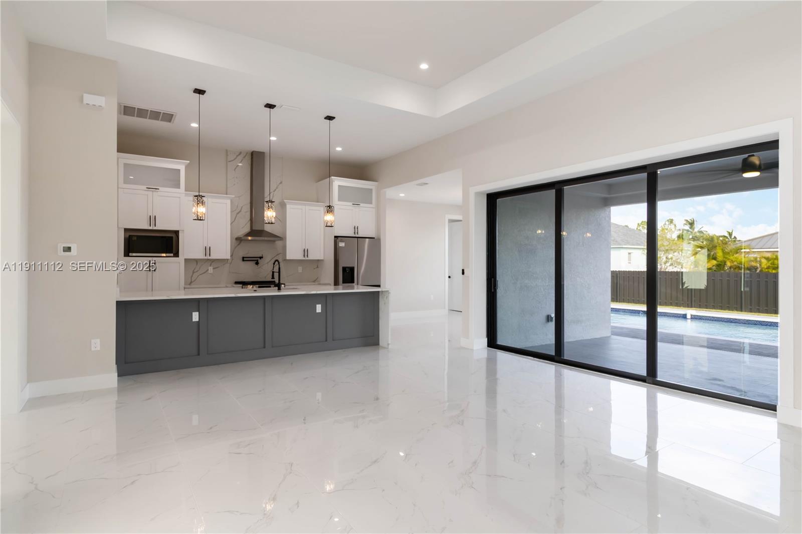 No subdivision - Residential