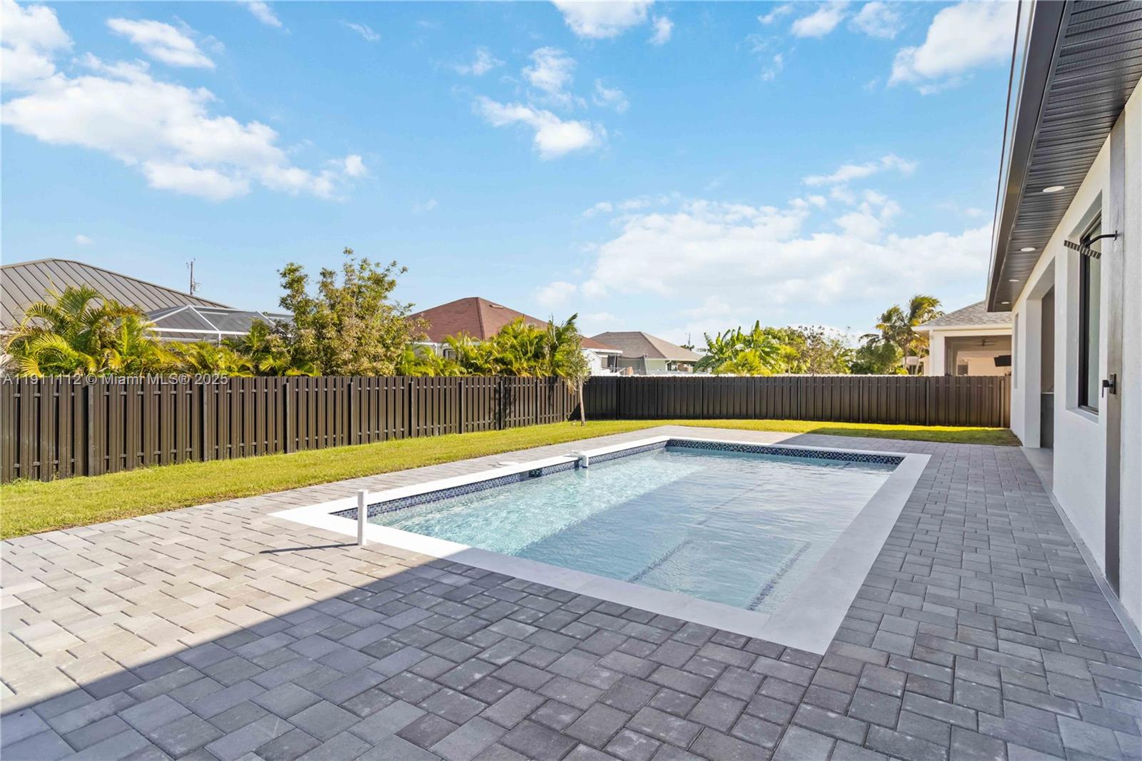 No subdivision - Residential