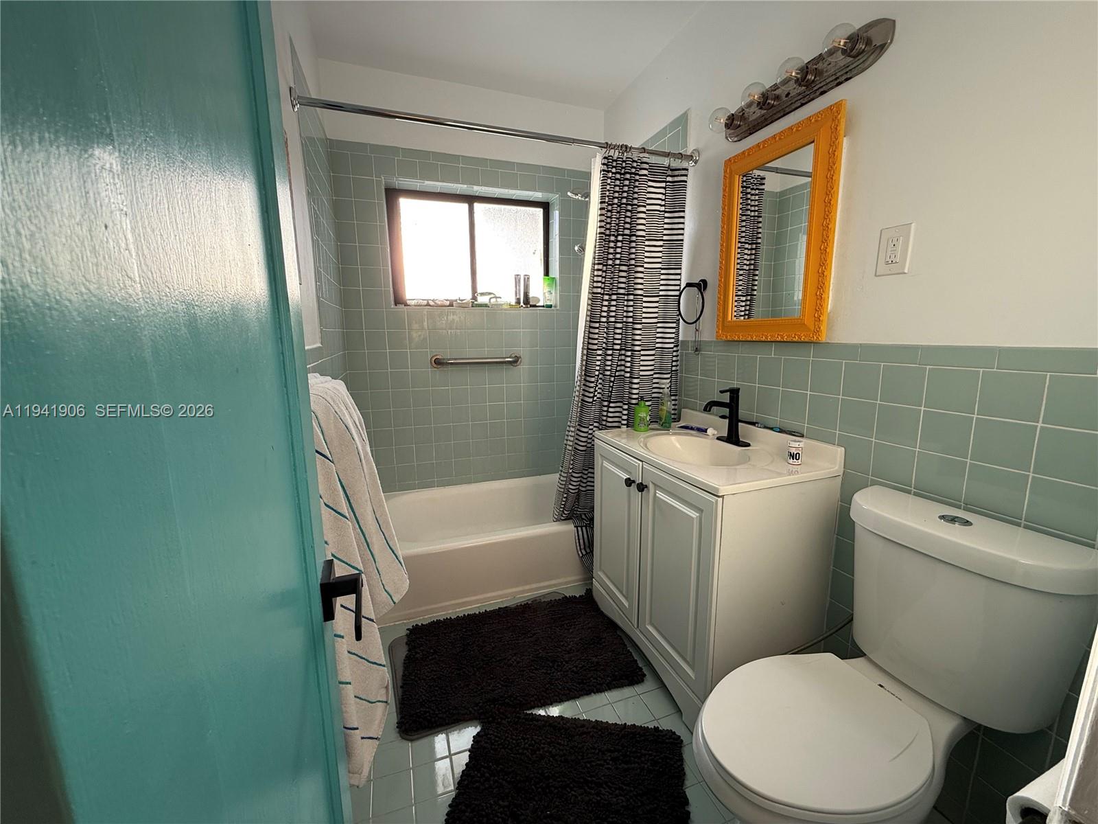 SILVER BLUFF - Residential