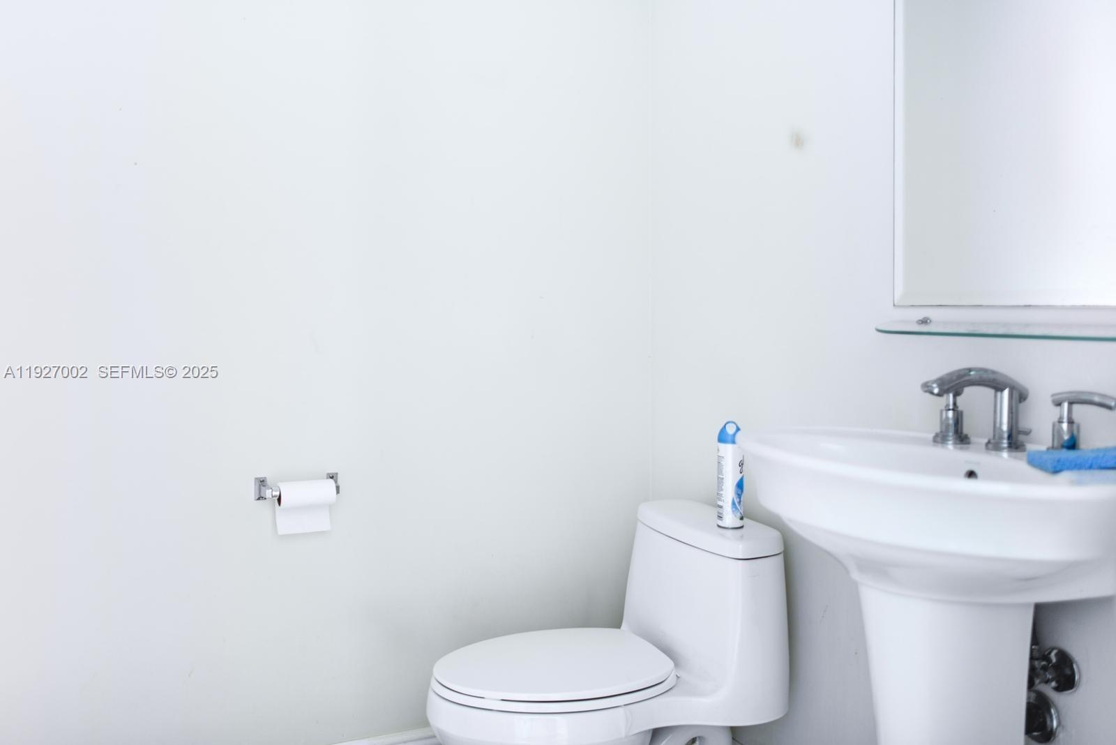 OCEAN MARINE YACHT CLUB C - Residential Lease