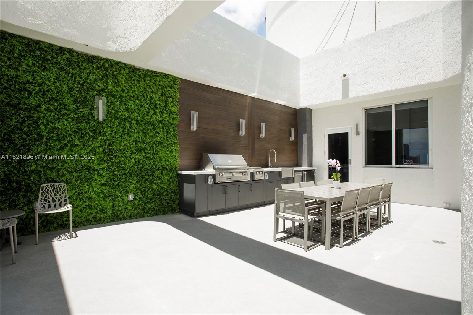 BELLAMARE @ WILLIAMS ISLA - Residential