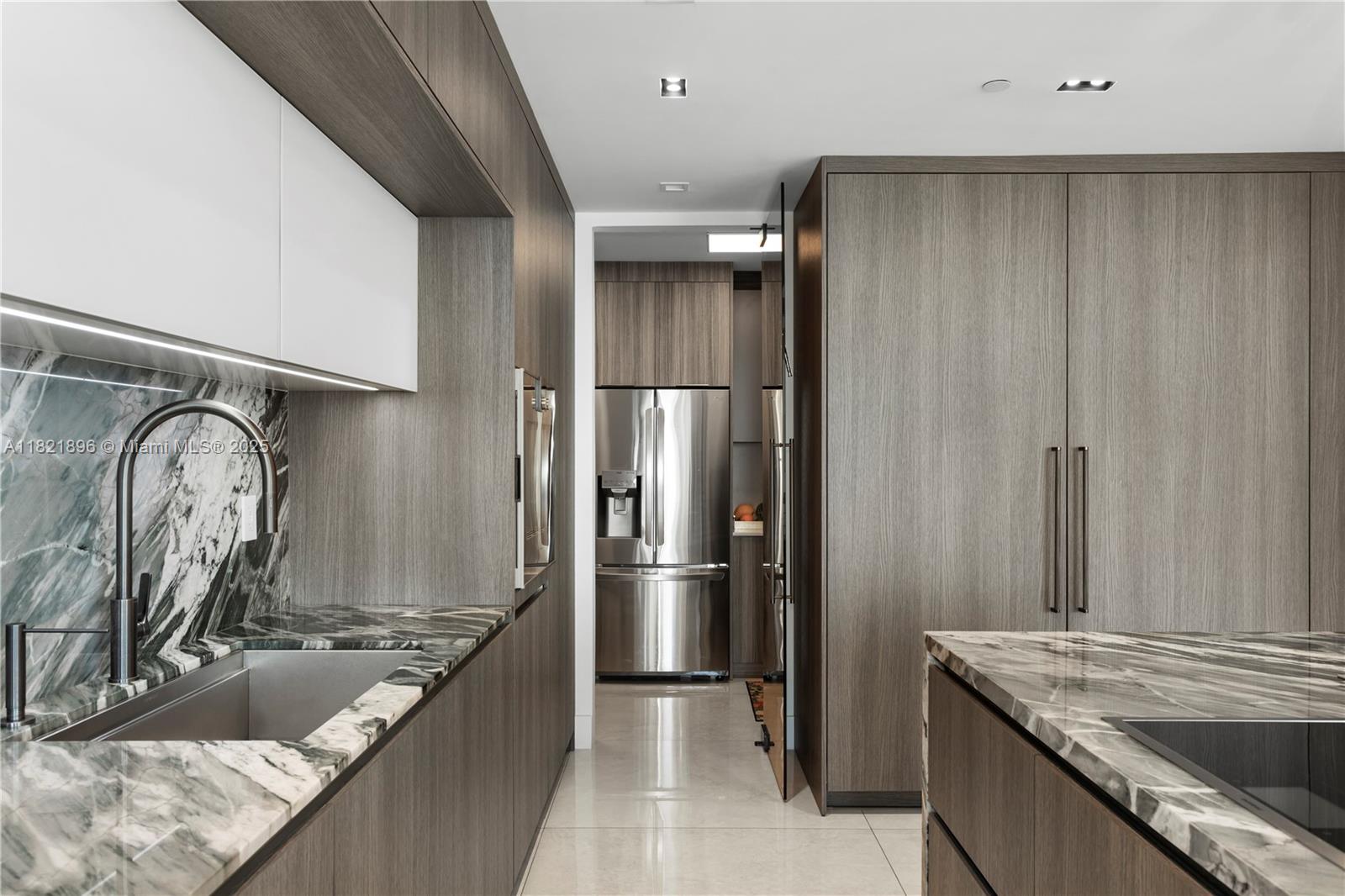 BELLAMARE @ WILLIAMS ISLA - Residential