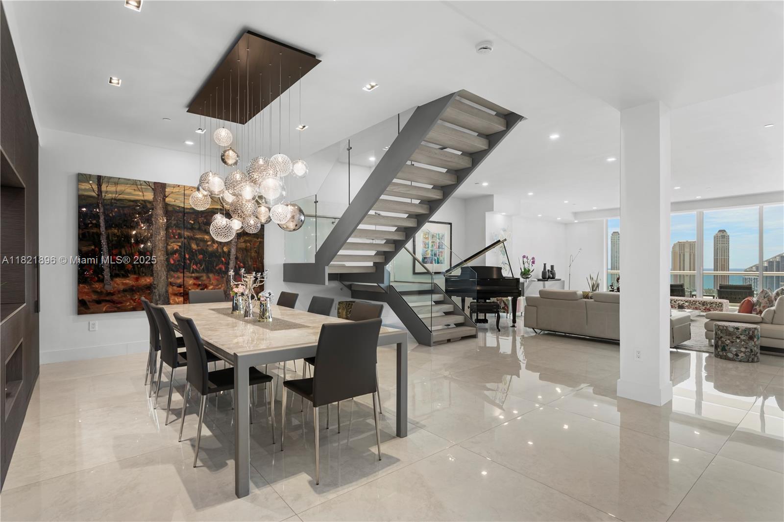 BELLAMARE @ WILLIAMS ISLA - Residential