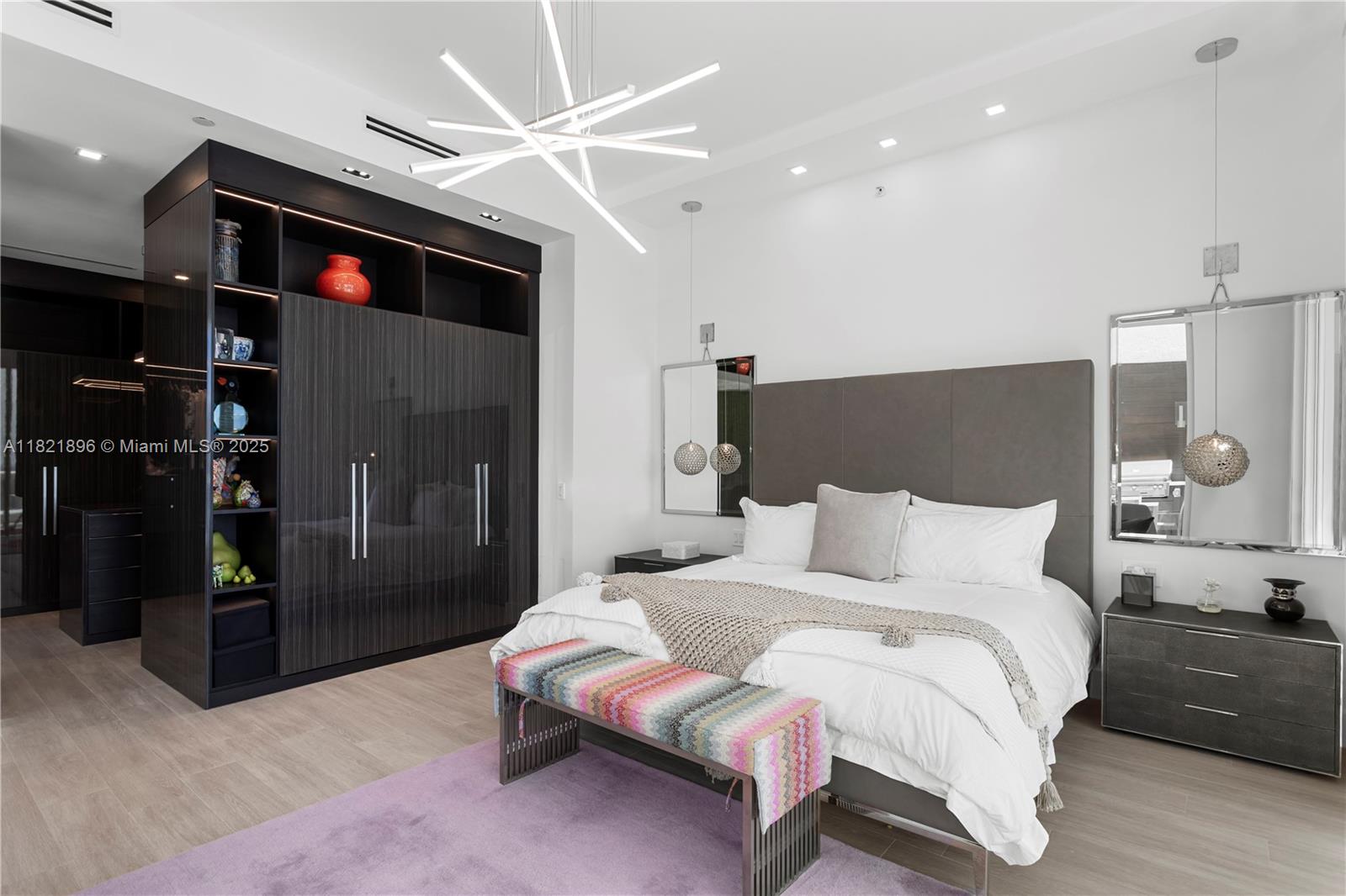 BELLAMARE @ WILLIAMS ISLA - Residential
