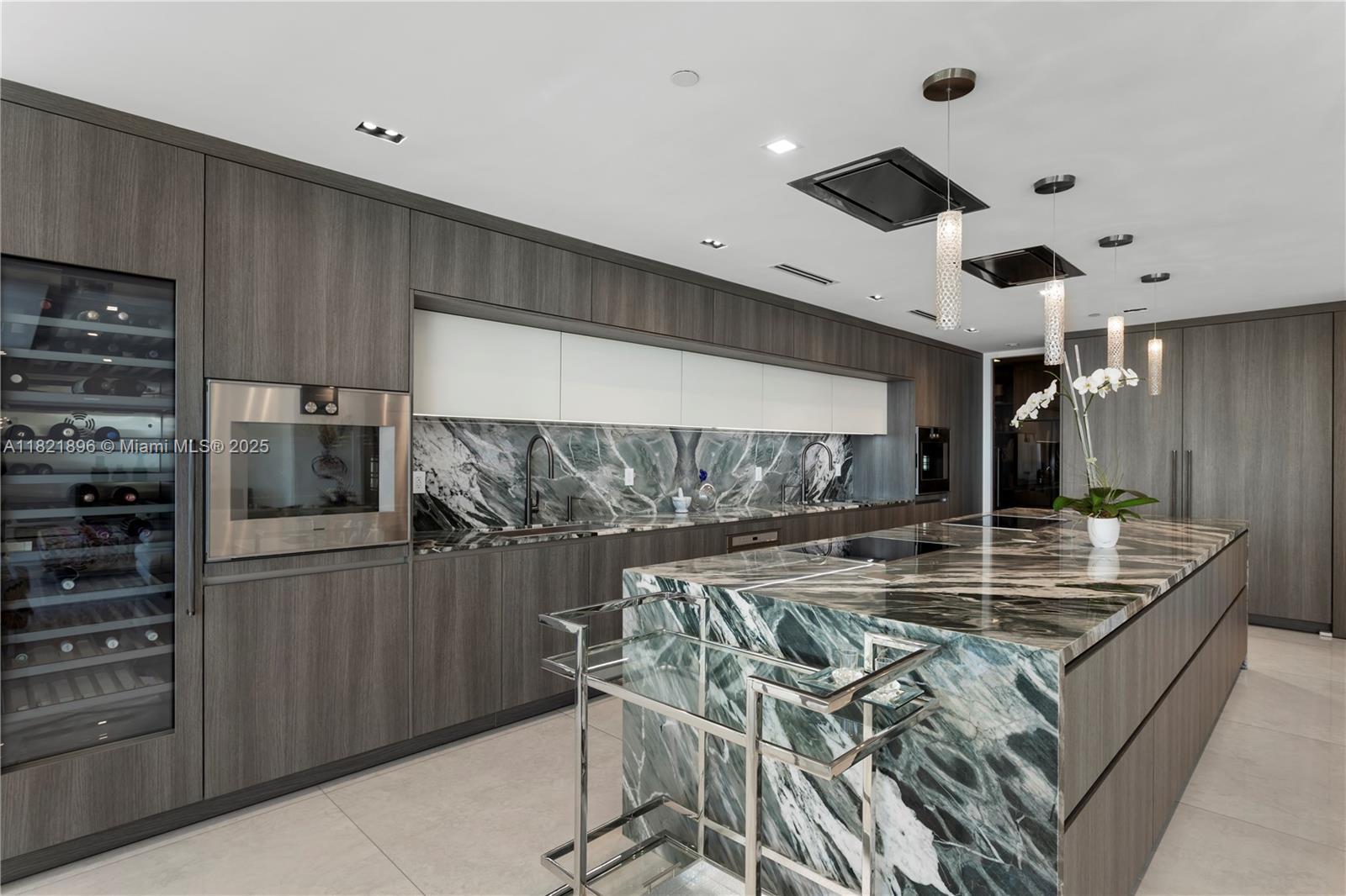 BELLAMARE @ WILLIAMS ISLA - Residential