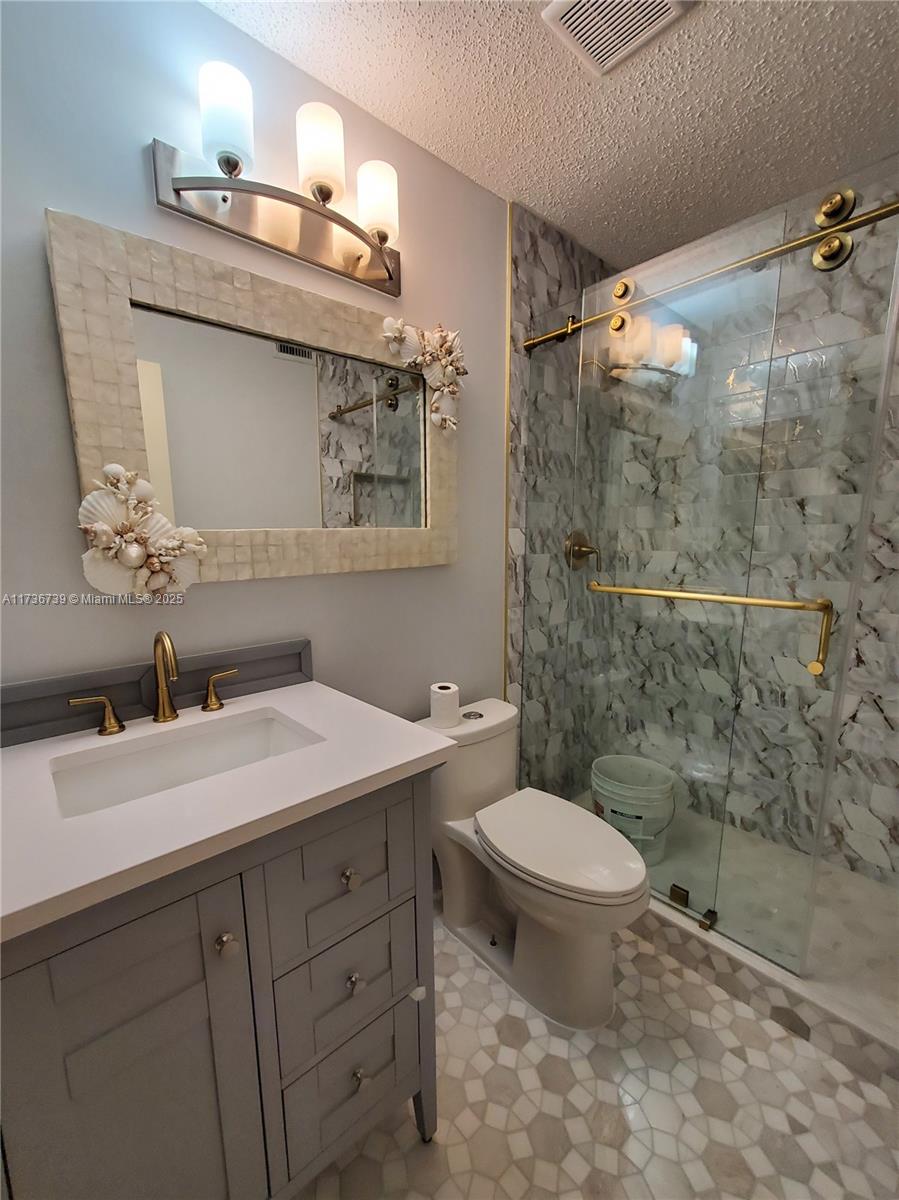 SEA COLONY CONDO - Residential Lease