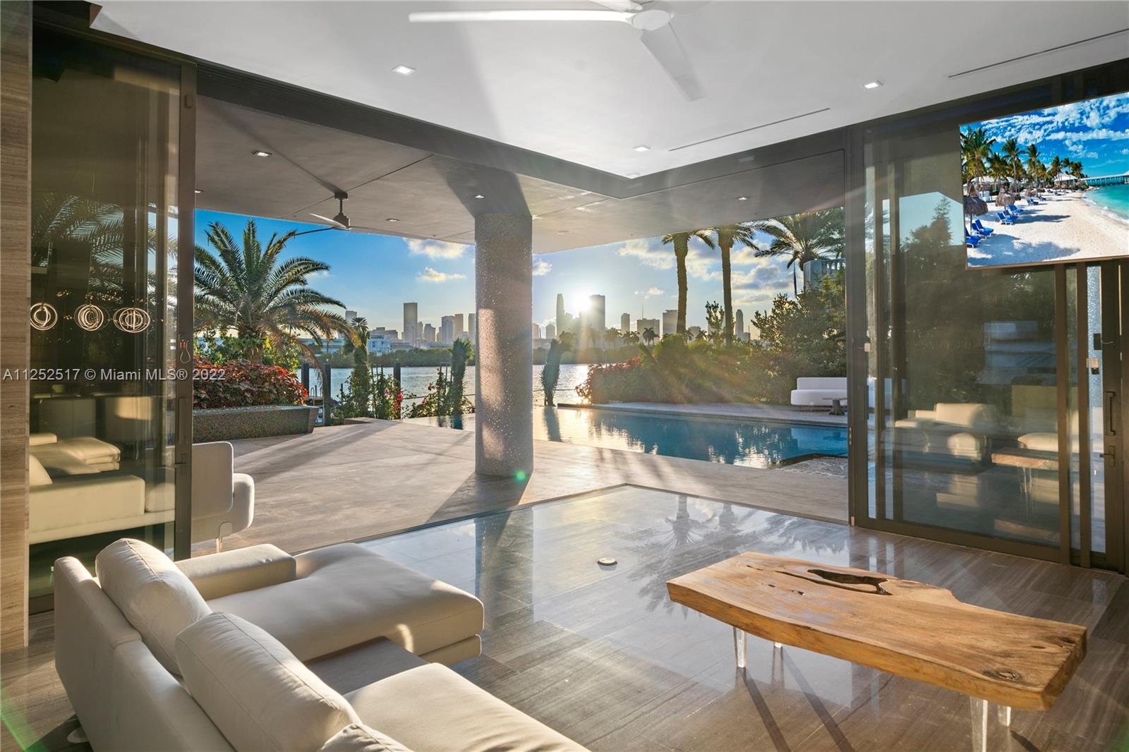 PALM ISLAND - Residential