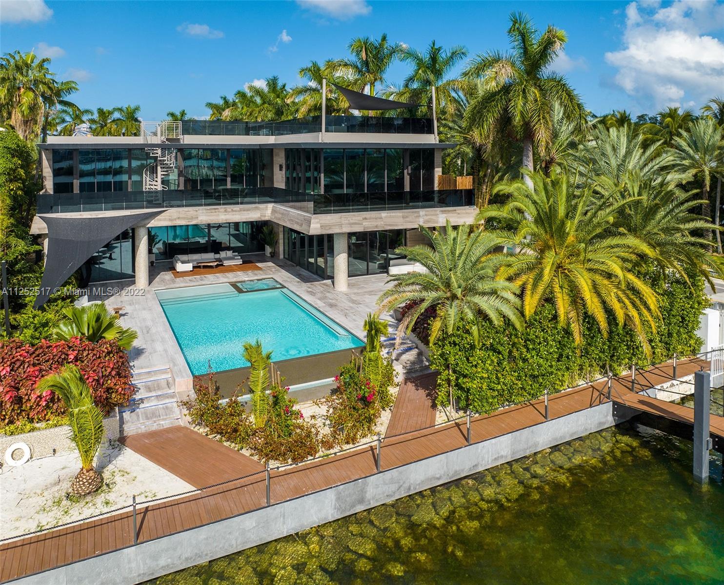 PALM ISLAND - Residential
