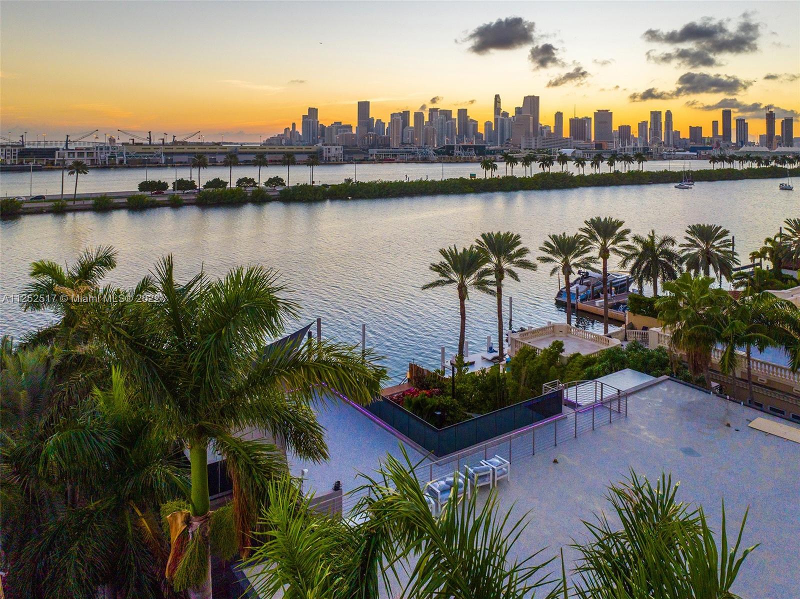 PALM ISLAND - Residential