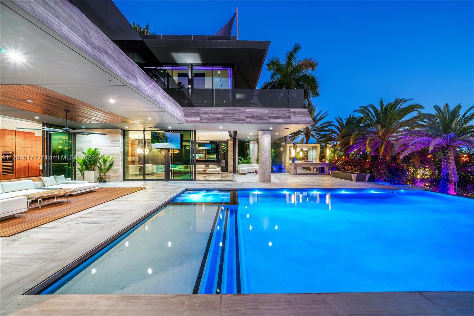 PALM ISLAND - Residential