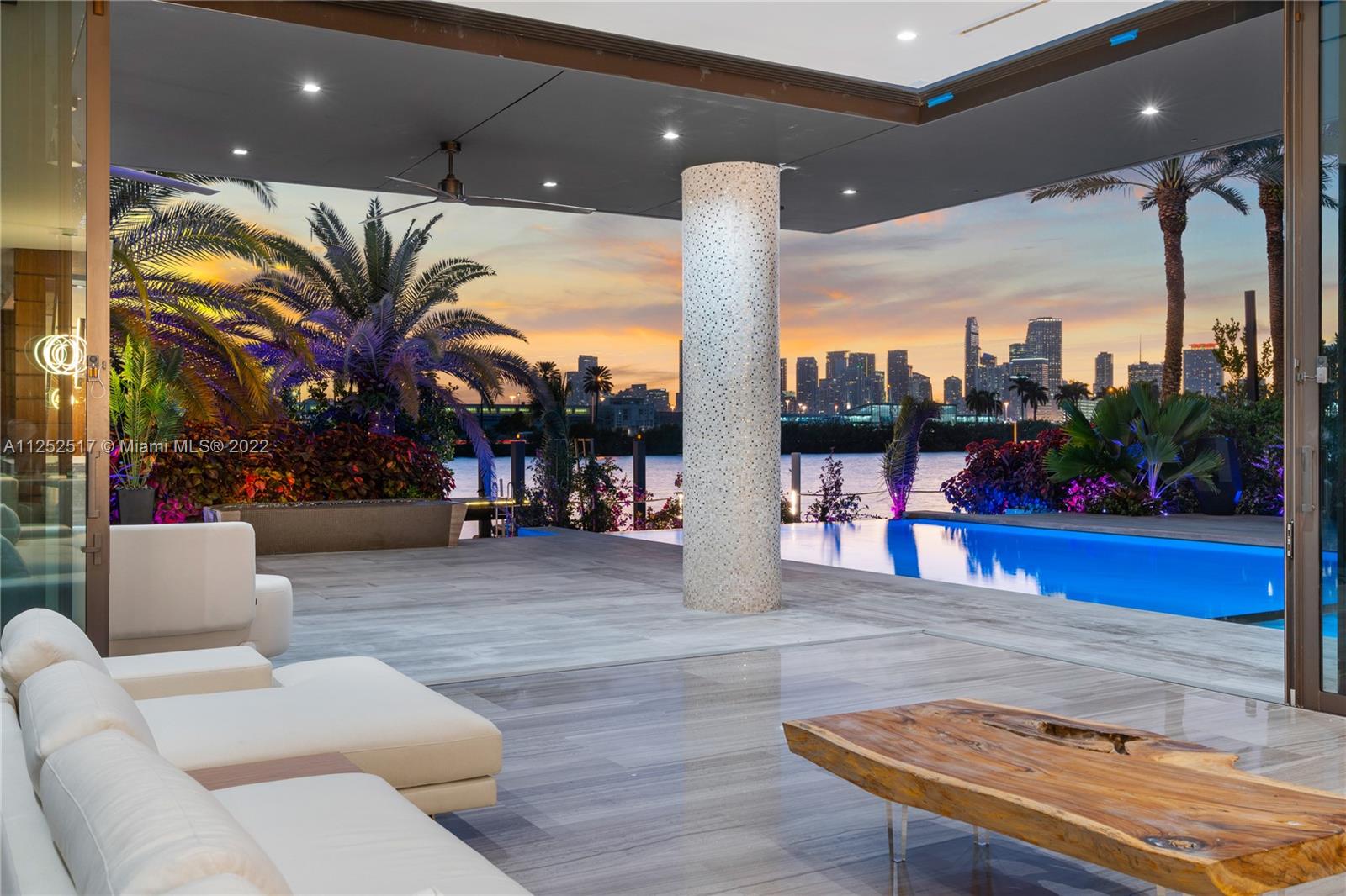 PALM ISLAND - Residential