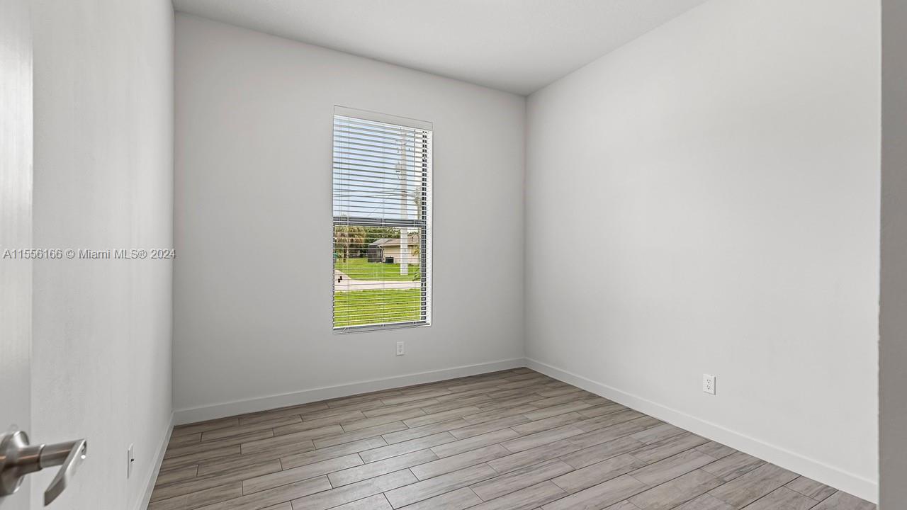 LAKEWOOD PARK UNIT 2 - Residential Lease