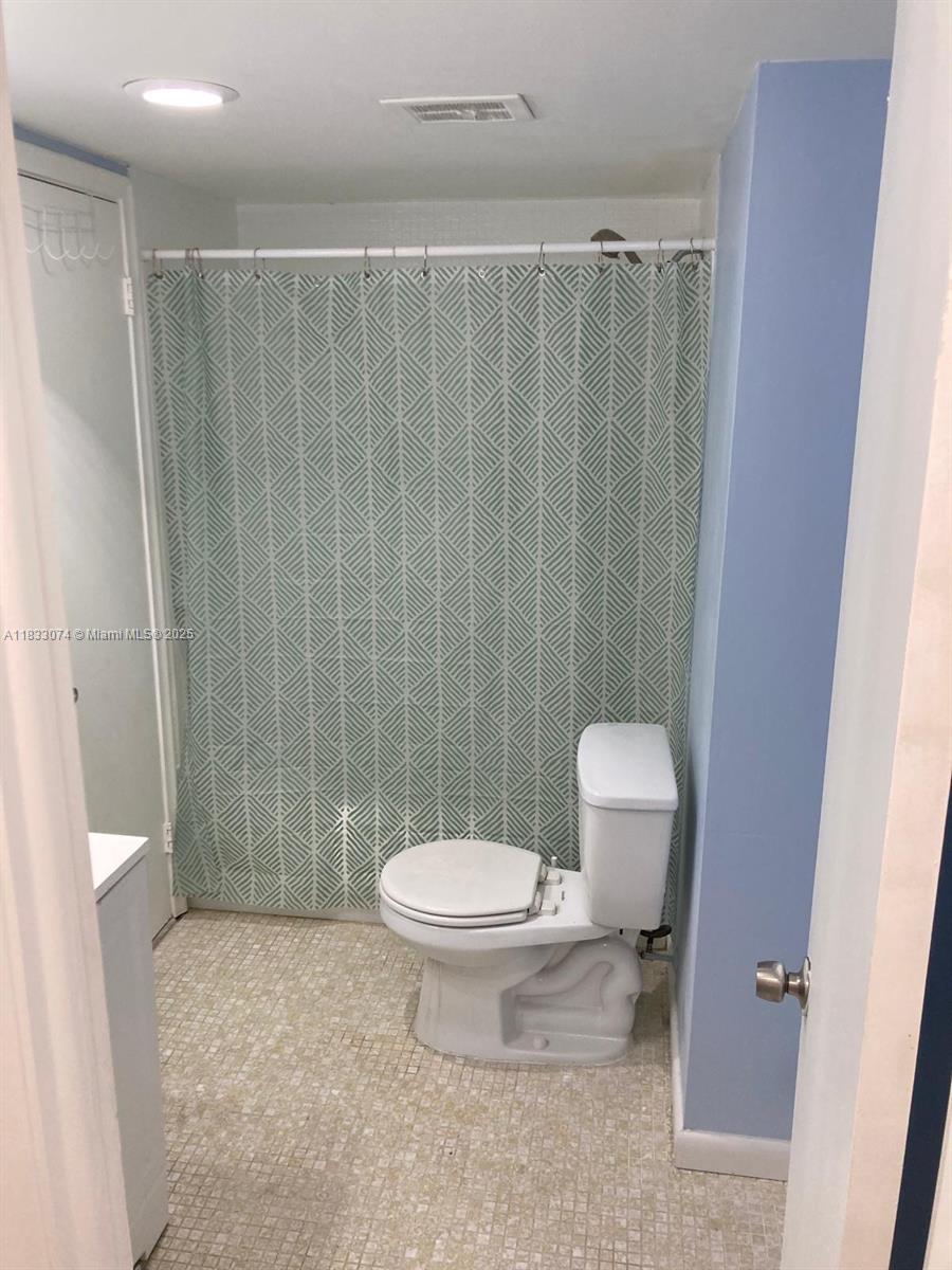 CORAL ISLE EAST CONDO - Residential