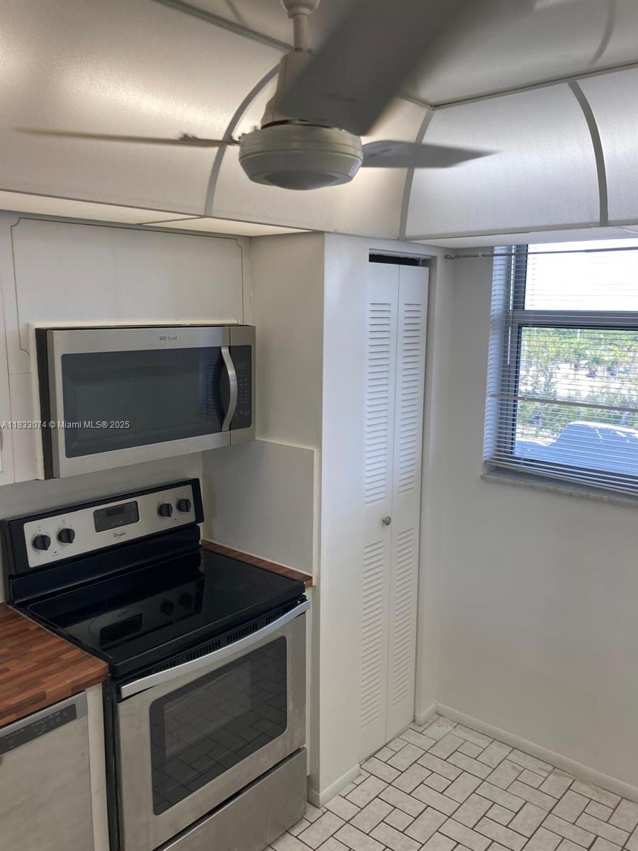 CORAL ISLE EAST CONDO - Residential