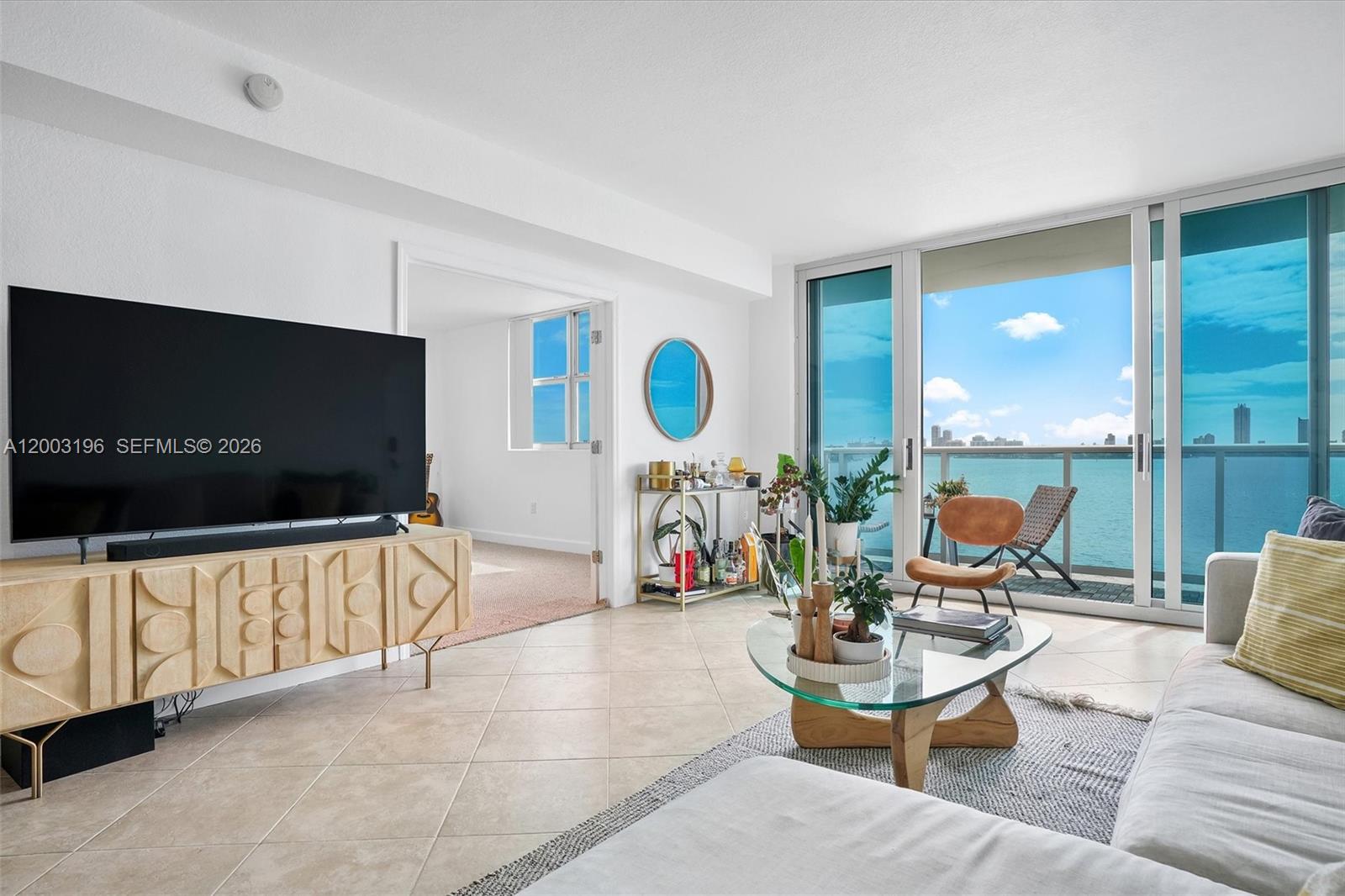 7501 E Treasure Dr 4EF