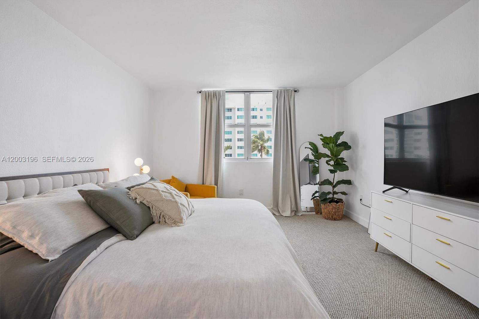 TREASURES ON THE BAY II C - Residential